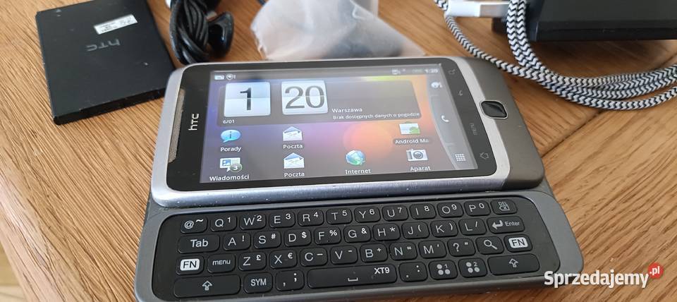 Ładny kultowy HTC Desire Z bez simloca Komplet Warszawa