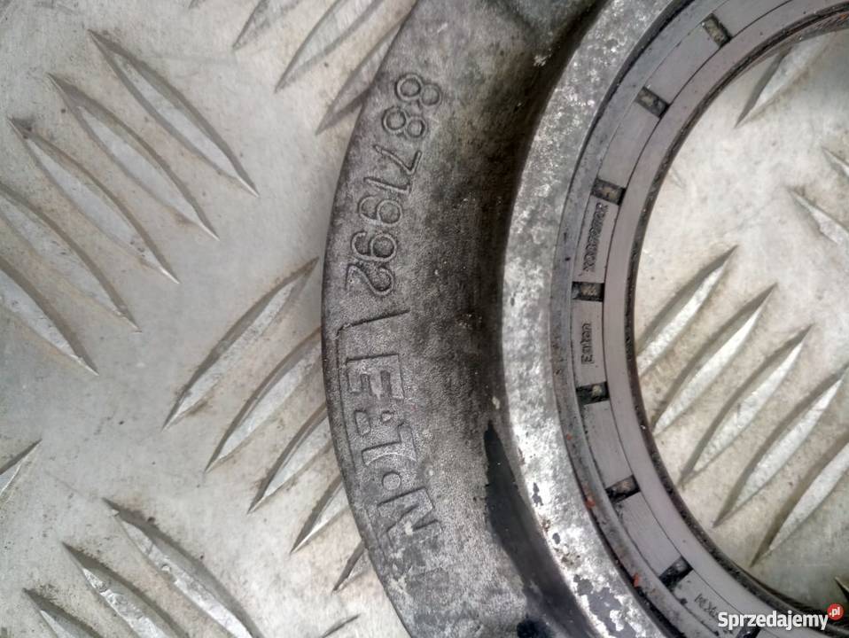 OBUDOWA USZCZELNIACZ FLANSZY SKRZYNI EATON