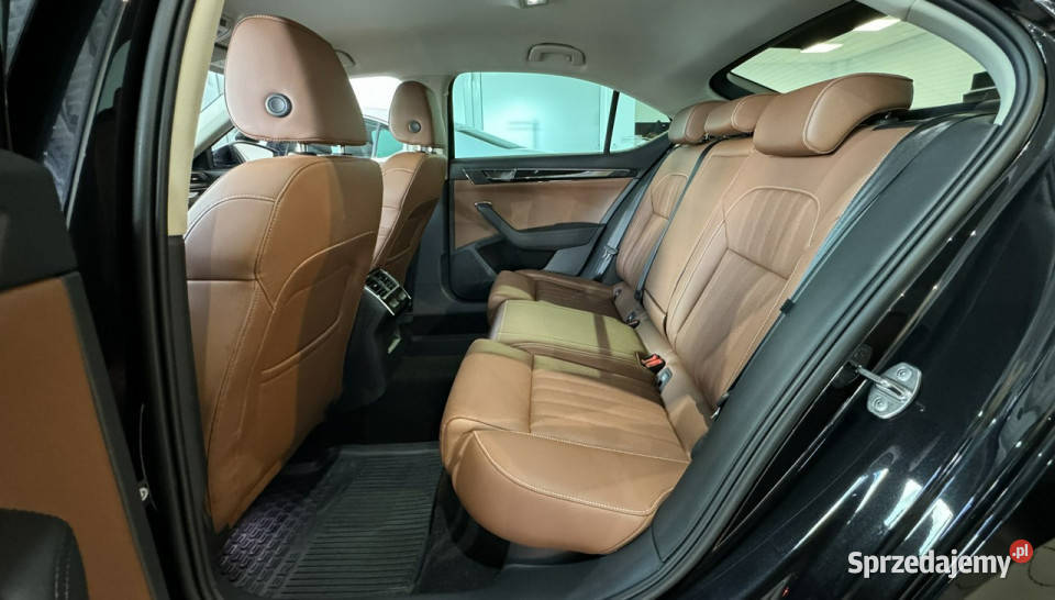 koda Superb LK 2023 14 TSI PLUGIN 218 Salon FV podgrzewane fotele