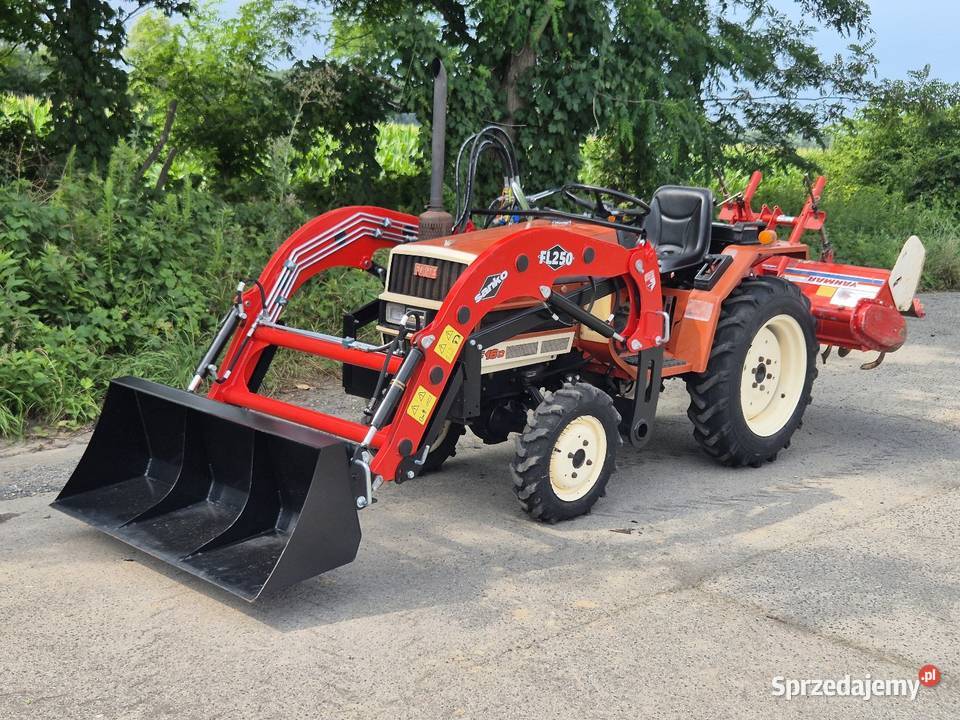 Traktorek YANMAR F16D 16 44 Ładowacz FL250 Yanmar dolnośląskie Małuszyn