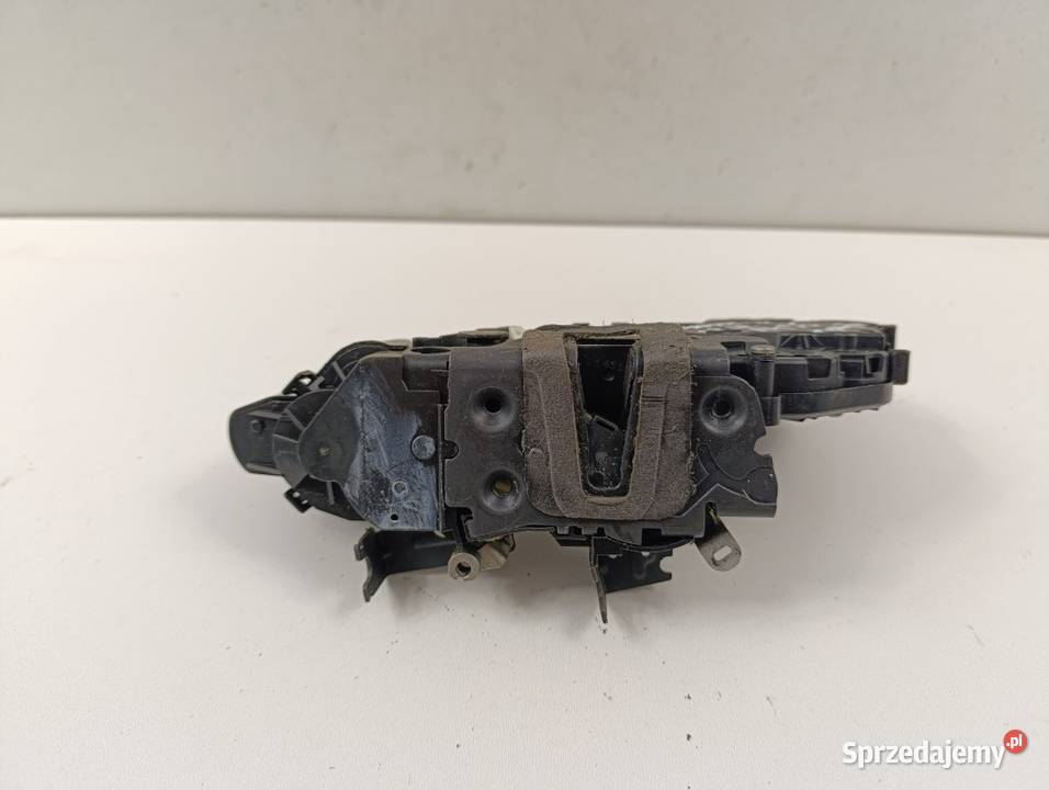 RANGE ROVER RANGE ROVER L320 ZAMEK DRZWI PRZÓD Pozostałe Zbierkowo sprzedam