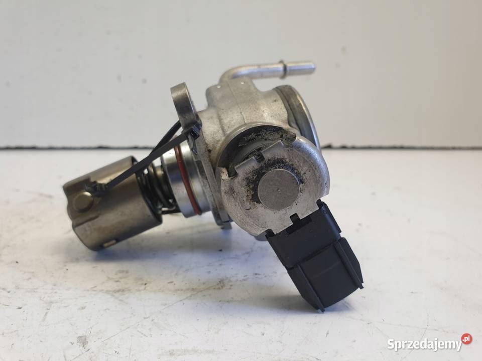 Volvo V60 20 T POMPA WTRYSKOWA paliwa 31437903 Pompy paliwa Chełm