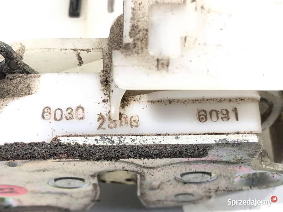 ZAMEK DRZWI PRAWY PRZÓD HONDA ACCORD VII