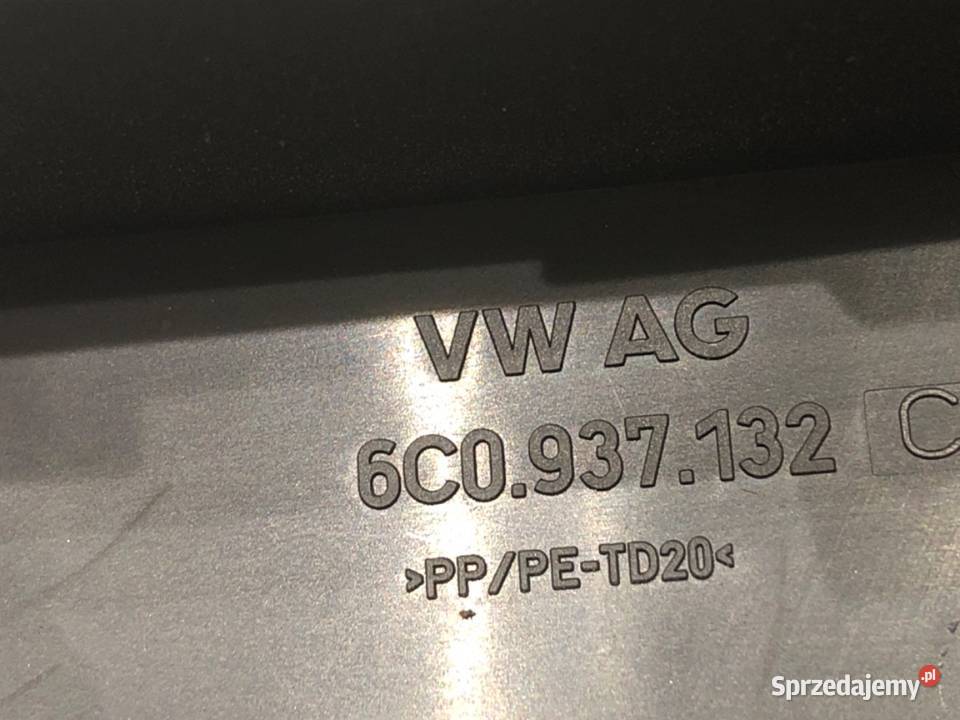 SKRZYNKA BEZPIECZNIKÓW SKODA RAPID 6C0937132C podkarpackie