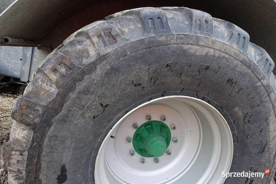 Conor 16000 TR wóz asenizacyjnybeczkowóz pichon Sokoły