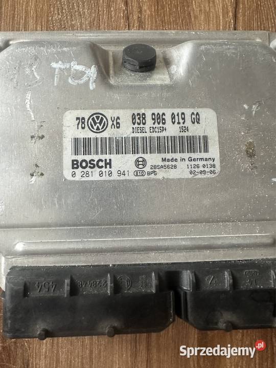 KOMPUTER ECU VW 038906019GQ 0281010941 IMMO OFF Brodnica