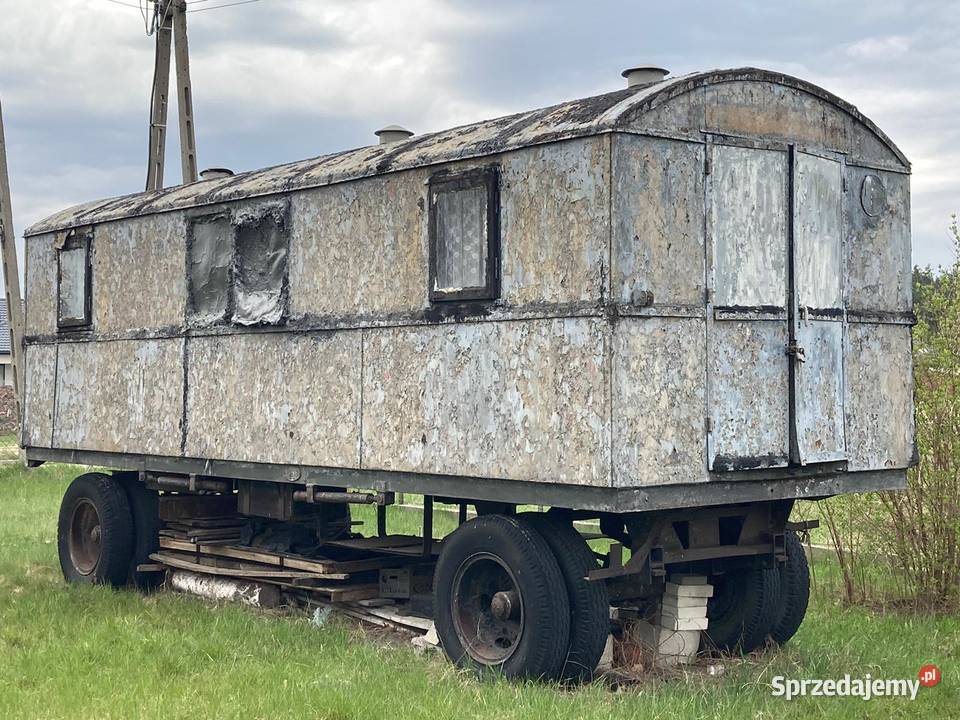 Na sprzedaż barakowóz