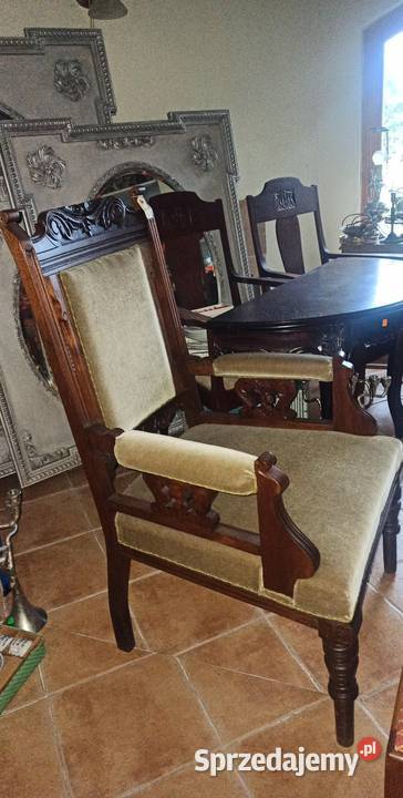 Fotel Eklektyk z podłokietnikami Welur pasy i Gdańsk