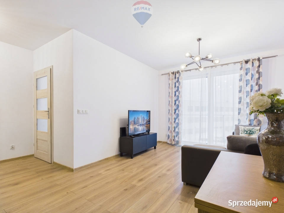 Ładne 2 pokojowe z windą Kowale 41m2