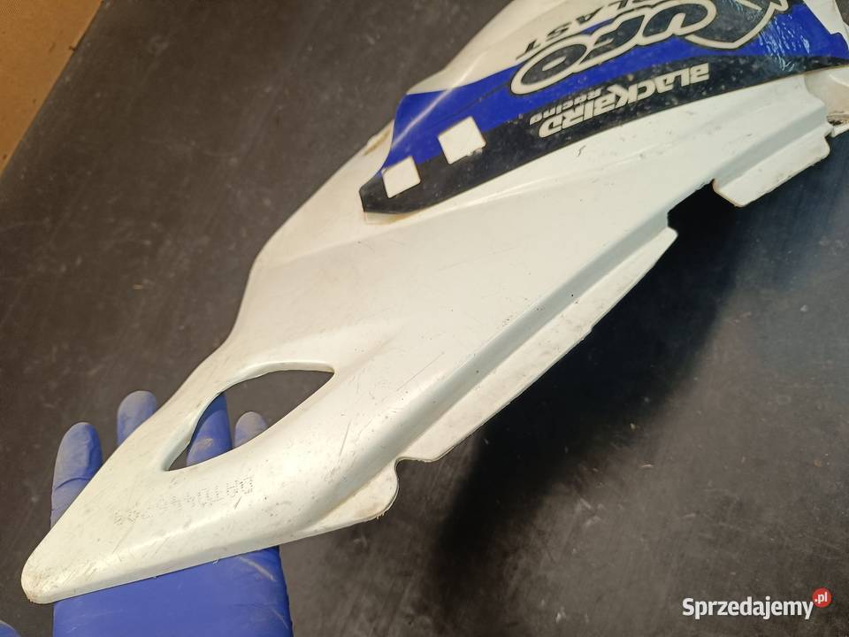 Owiewka osłona plastik boczek tył części Suzuki