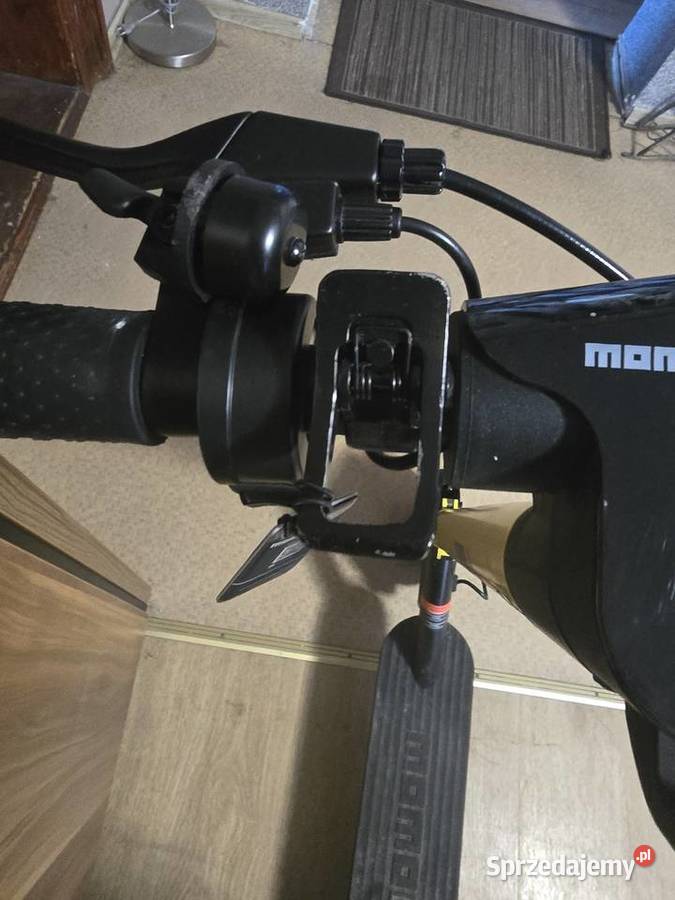 Hulajnoga elektryczna Momo Design 25h Toruń sprzedam