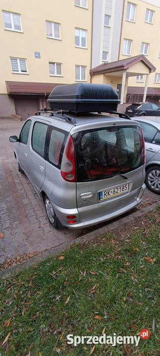 Toyota Yaris Verso 13 lpg spanie w vanie centralny zamek Olsztyn