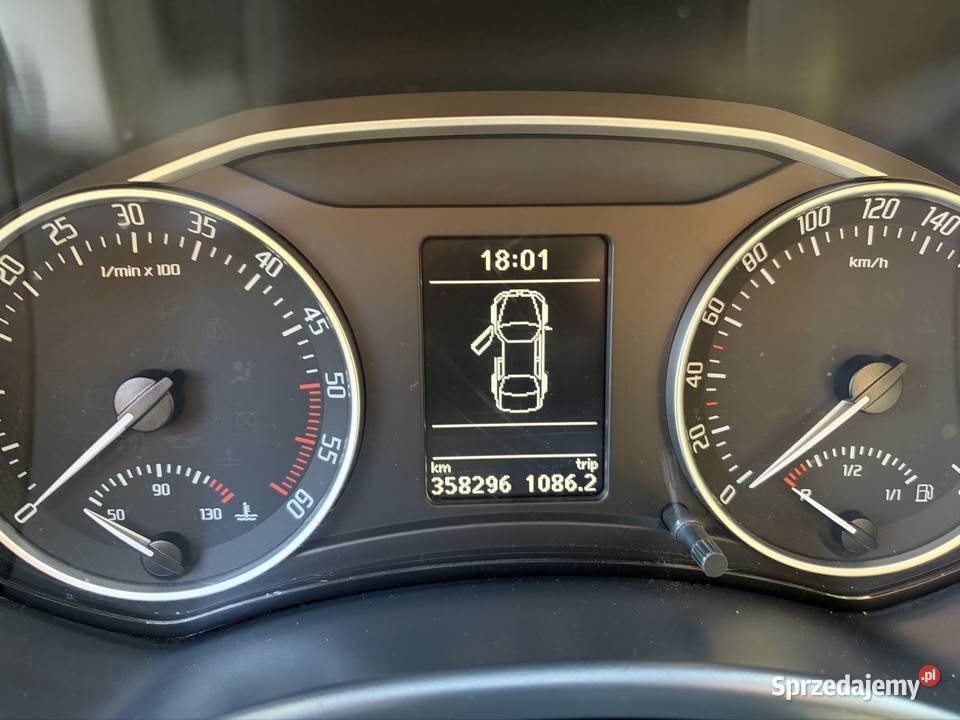 Skoda octavia 2 16tdi 2011r Długie opłaty kupiony w polskim salonie
