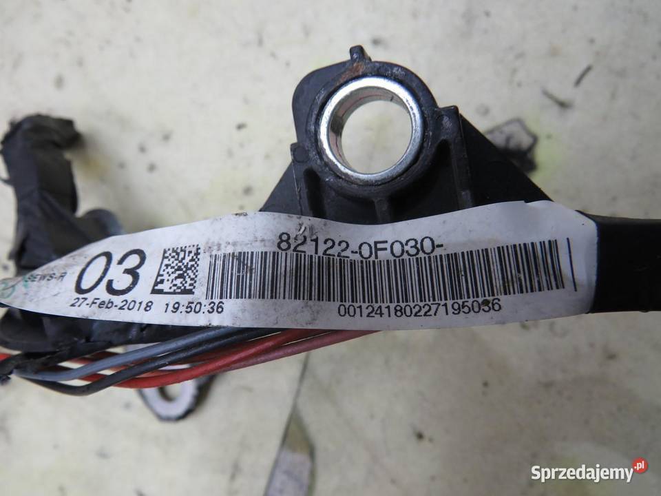 KLEMA PLUSOWA WIĄZKA AVENSIS T27 T29 20D osobowe
