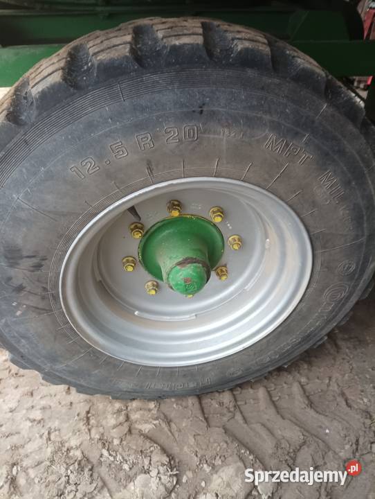 Sprzedam przyczepy rolnicze HW 6011 nieuszkodzony Sienno