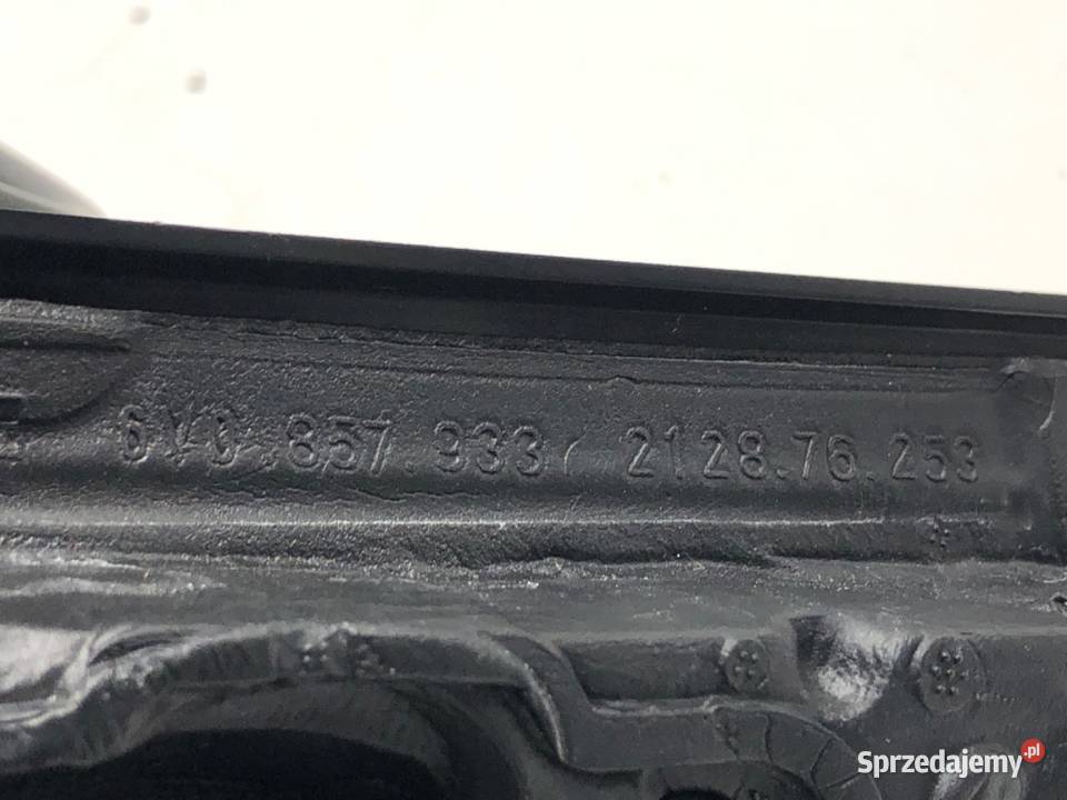 LUSTERKO LEWY SKODA FABIA III Hatchback LF5A