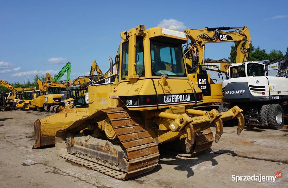 Spycharka CAT D5N 2003 Spycharki Jeziorko sprzedam