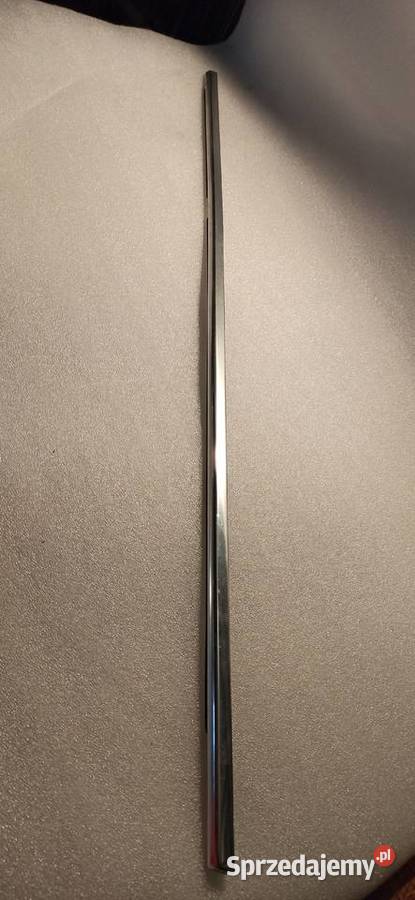 Listwa drzwi szyby Bmw e61 tył zewnętrzna Lewa Dębica