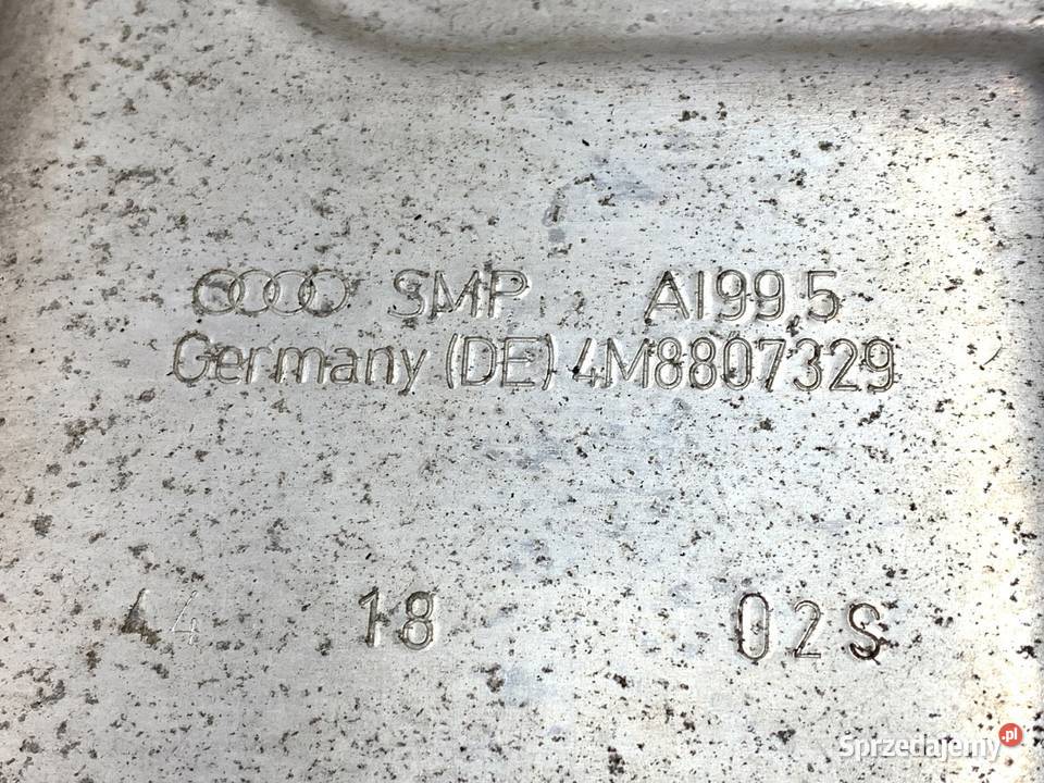 OSŁONA TERMICZNA WYDECHU AUDI Q8 4M8807329