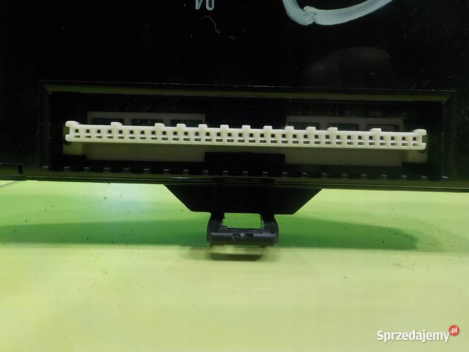 TOYOTA AURIS I LIFT 18 VVTI 11r HB 5D sterownik Suków