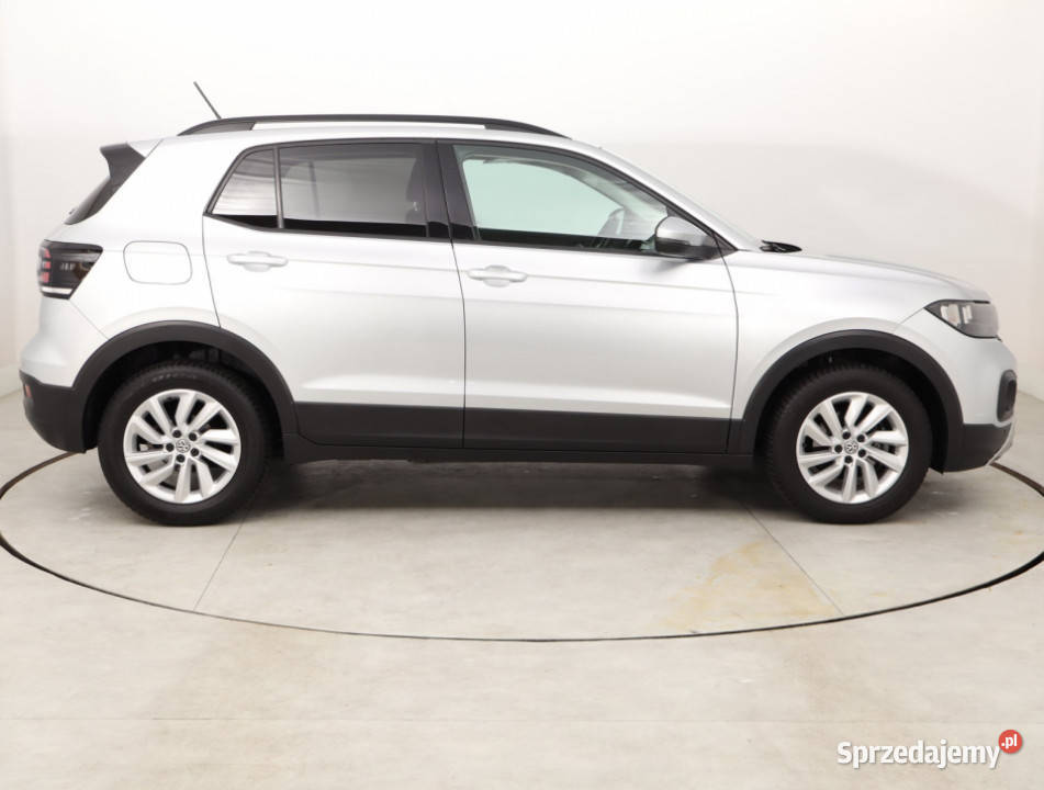 VW TCross 10 TSI asystent pasa ruchu Bielany Wrocławskie