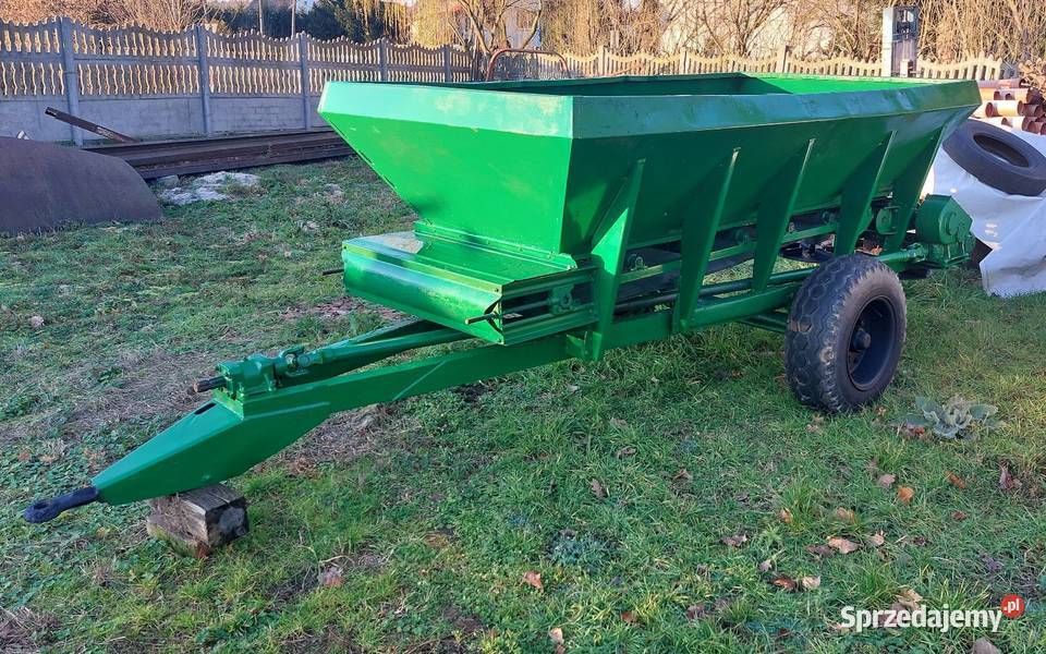Rozsiewacz RCW3 Rozsiewacze nawozów Bolesławiec