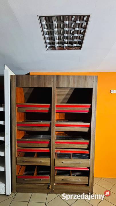 Regał na pieczywo z płyty Kobylnica sprzedam