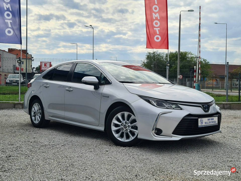 Toyota Corolla HYBRID Salon 85 Serwis Kamera lakier metallic wielkopolskie