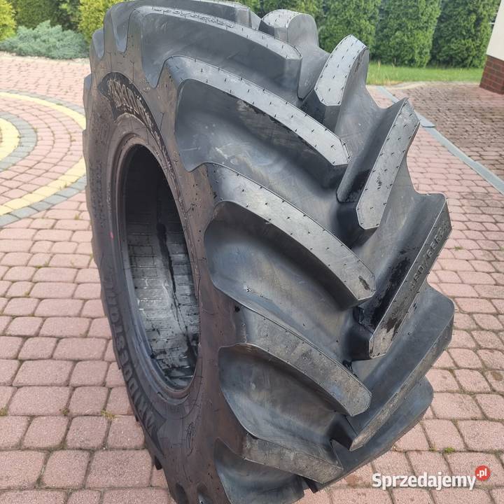 Opona 36070R24 TL 127D124E BRIDGESTSONE VXTRAC Nałęczów