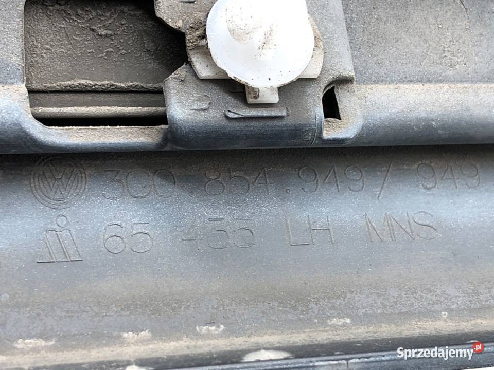 LISTWA DRZWI LEWY TYŁ VW PASSAT B8 Kombi osobowe podkarpackie