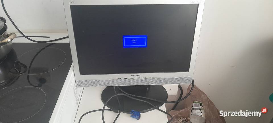 Monitor LCD 17 z wbudowanymi głośnikami Komputery i Akcesoria Warszawa