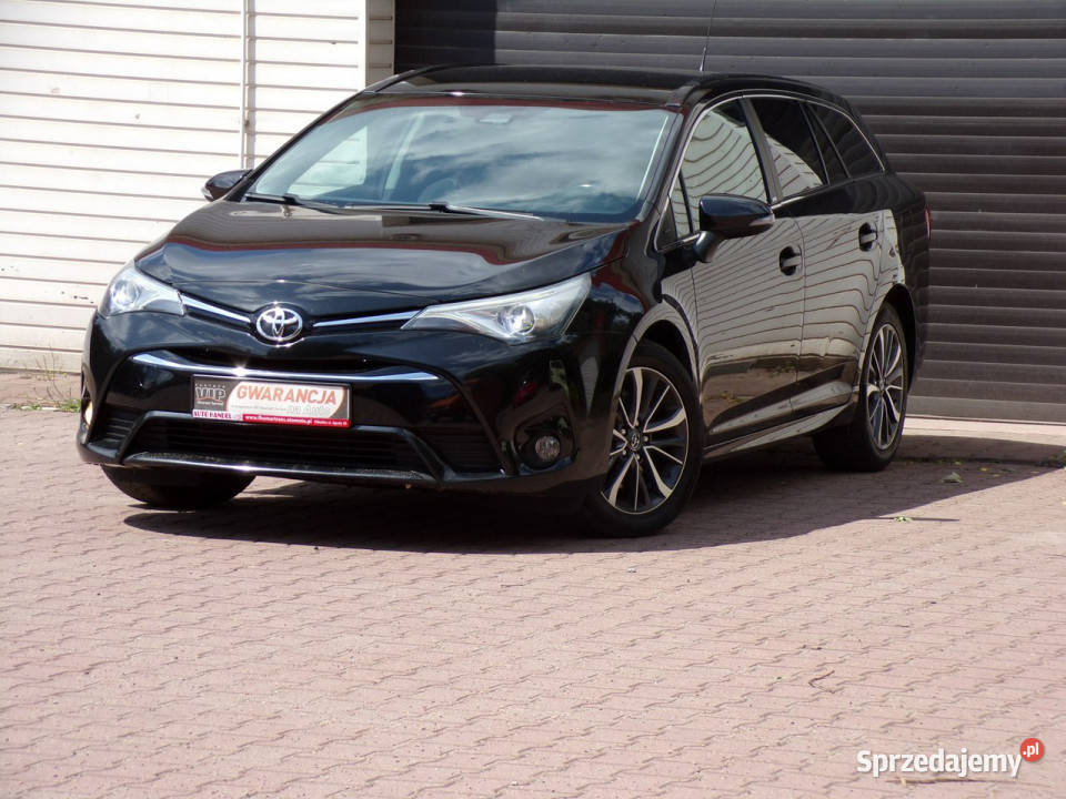 Toyota Avensis BI LED Edition S Navi 20 143 2017 Mikołów