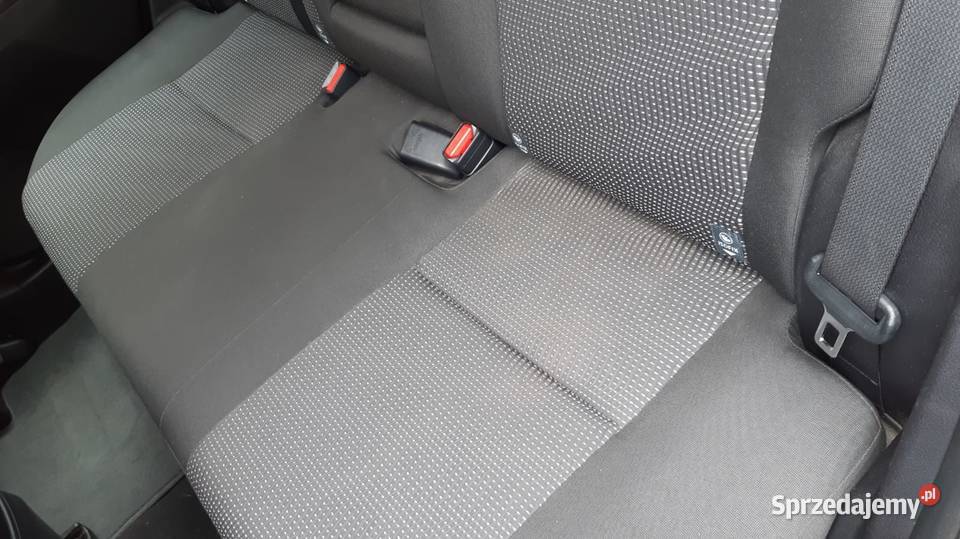Toyota auris II bogate wyposażenie Pieszyce