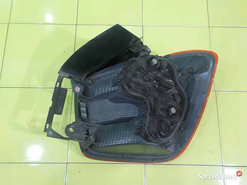 BMW 1 F21 13r 1115 HB 3D lampa lewa tyl sprzedam