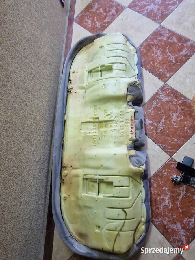 Kanapa Audi A6 C5 czysta zadbana airbag jasny Korzenna
