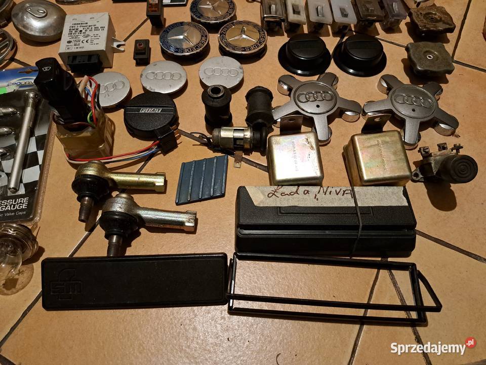 Gadżety z czasów PRL Leszno