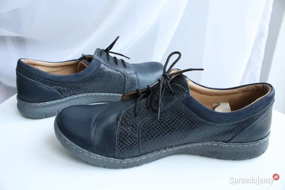 Półbuty granatowe damskie skórzane Półbuty Wrocław