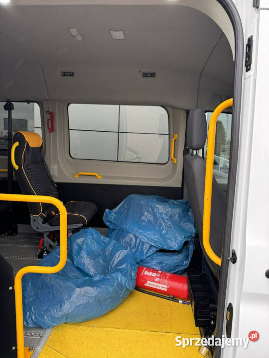 Ford Transit 350 Kombi 20TDCI 130 platforma na diesel