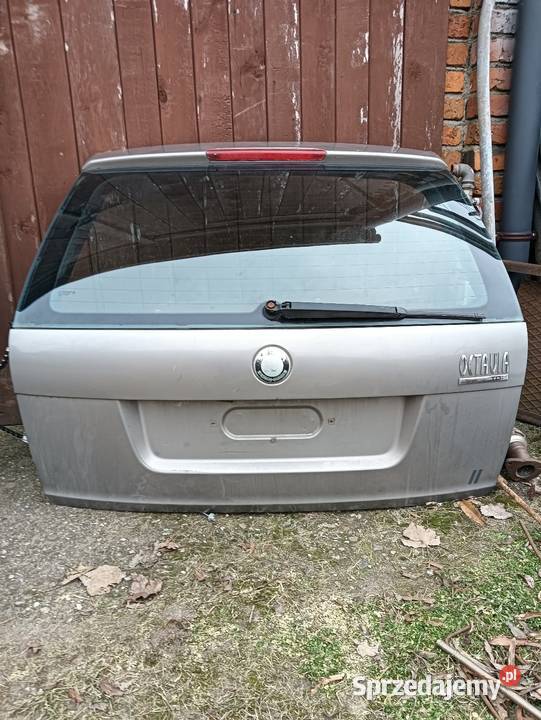 Klapa Octavia II Lift kombi kompletna w kolor Poniec