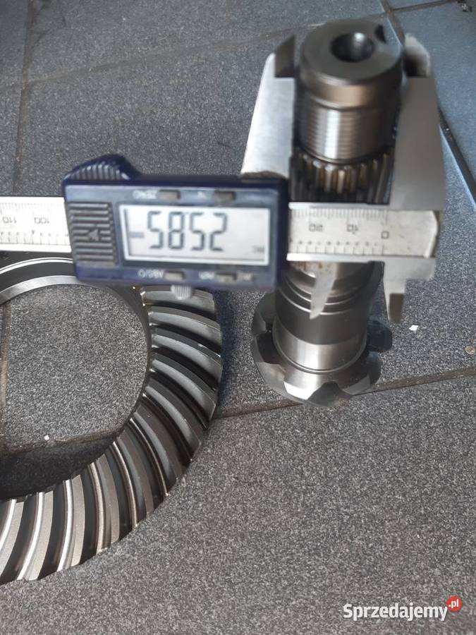 Wałek Atakujący Koło Talerzowe Mostu Mercedes