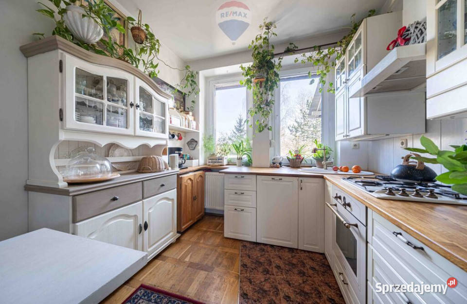 Dom z ogrodem i garażem Baranowo 178 m szeregowa