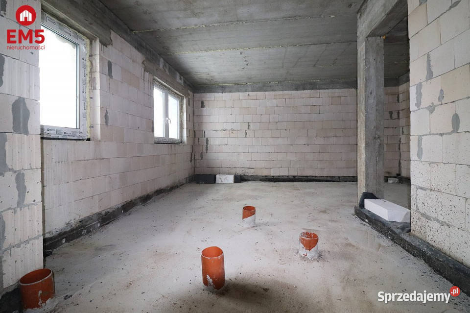 Dom wolnostojący 3500 metrów Okuniowiec Liczba pokoi 5 Sprzedaż