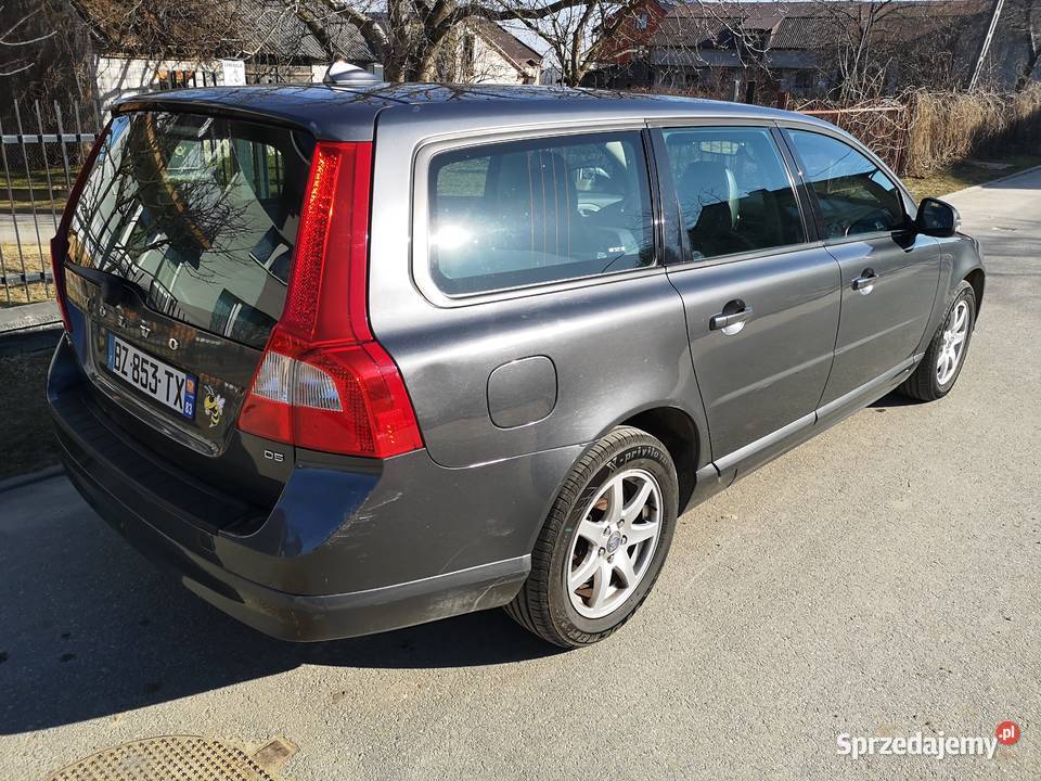 Volvo V70 D5 oszczędny i wytrzymały diesel V70 Goraj