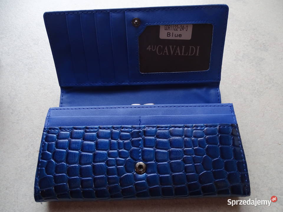 Duży portfel lakierowany z tworzywa firmy Różan sprzedam