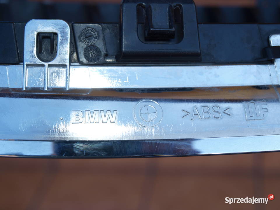 BMW 3 E90 E91 grill atrapa przód 2008 2011r