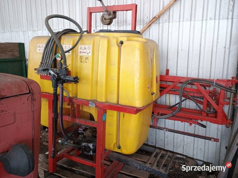 Opryskiwacz zawieszany 600l 15m Czarnków sprzedam