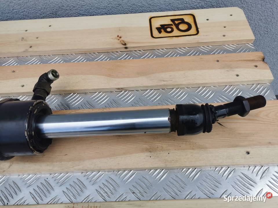 Cylinder skrętu Manitou MLT 845 Wilkowo