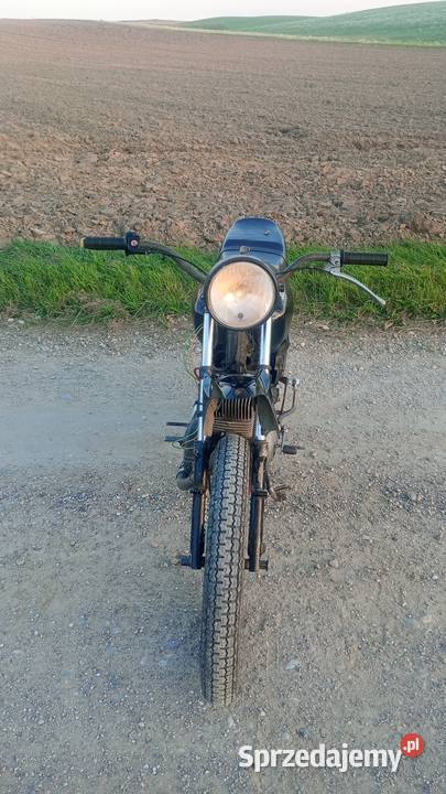 Motocykl z silnikiem Wsk 125 1000km Motocykle, skutery, quady Brodnica
