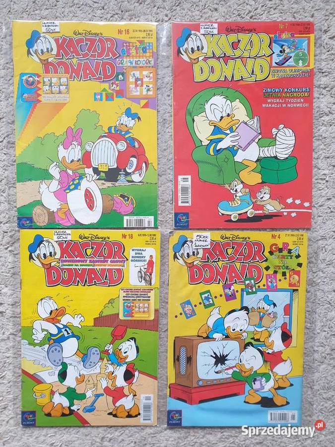 Kaczor Donald zestaw 8 komiksów z dodatkami 1998 Książki i Podręczniki Gdynia
