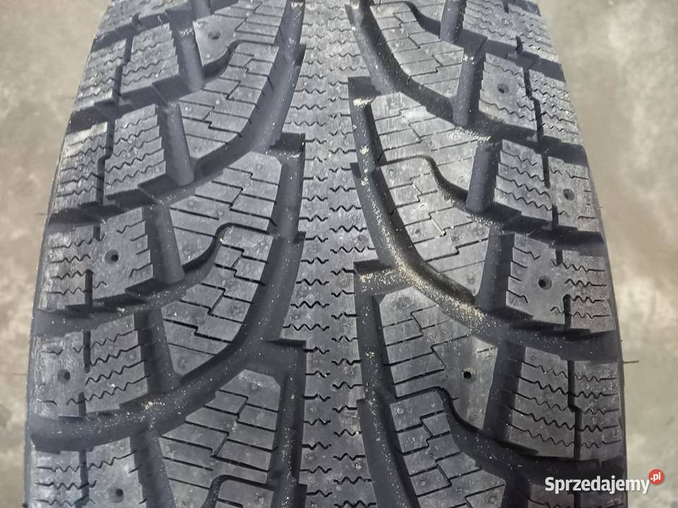 2x Opona NIEUŻYWANA ZIMOWA 23560R17 HANKOOK 319 Zaścianki